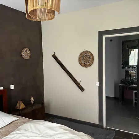 Au Bord De L Eau Guest house